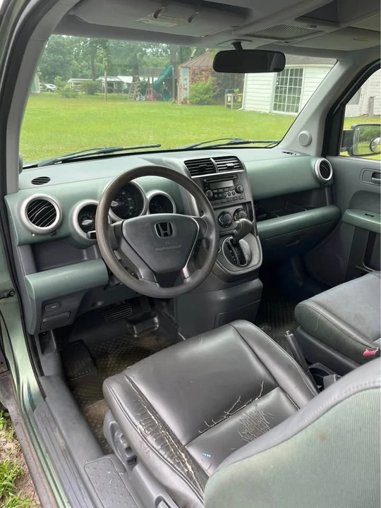 2004 Honda Element - Image 5 of 12