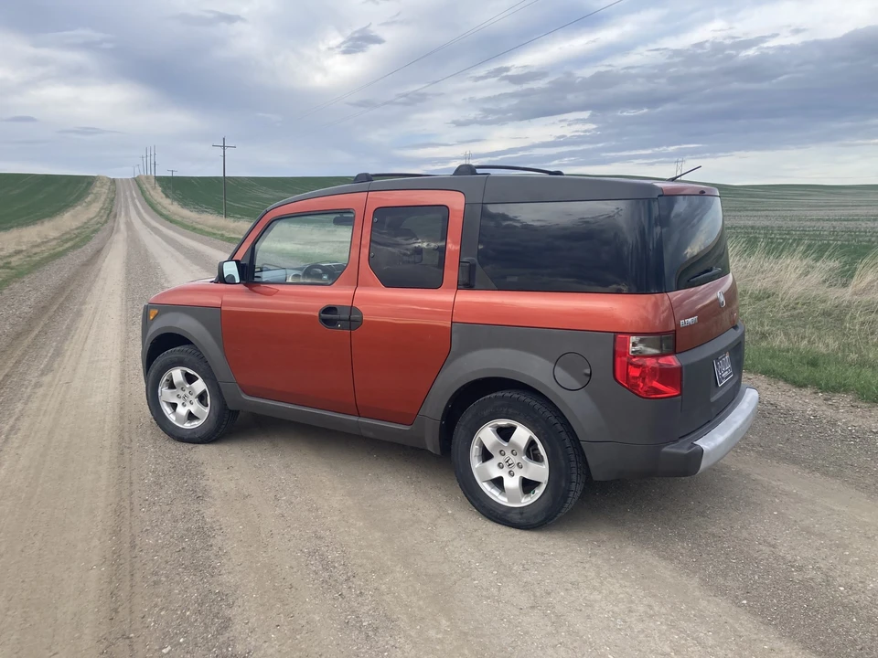 2004 Honda Element - Image 19 of 31