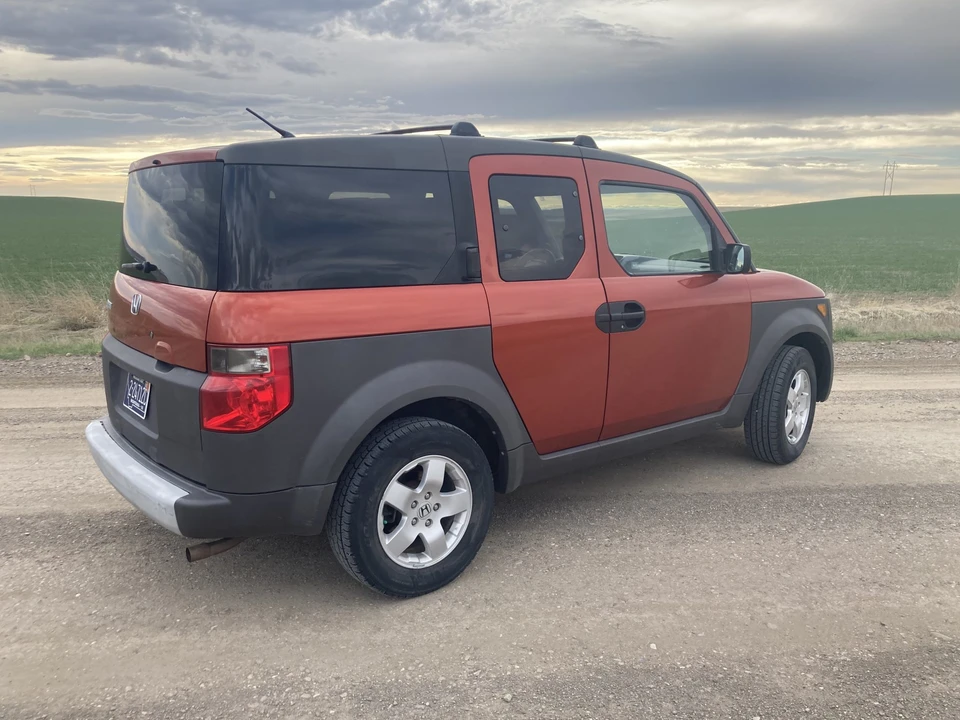 2004 Honda Element - Image 12 of 31