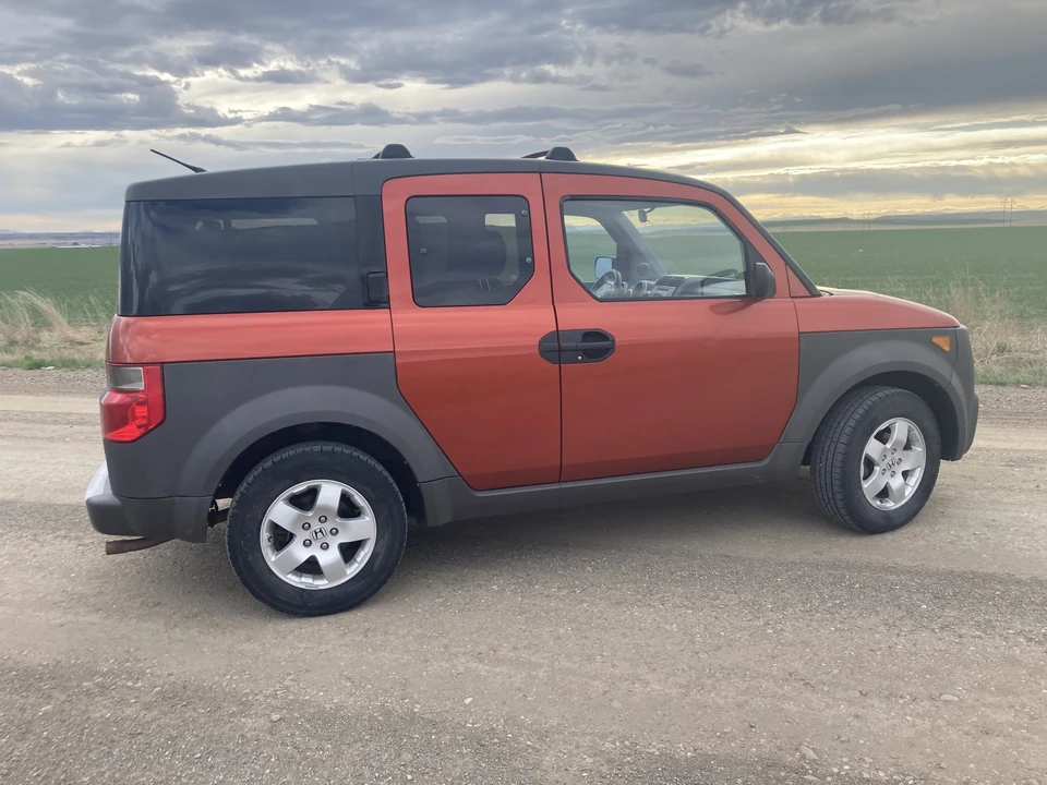 2004 Honda Element - Image 11 of 31