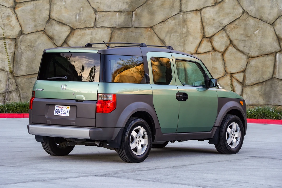 2004 Honda Element - Image 8 of 31