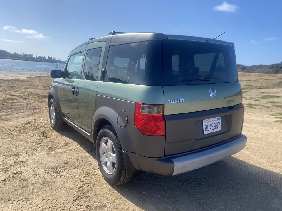 2004 Honda Element - Image 4 of 31