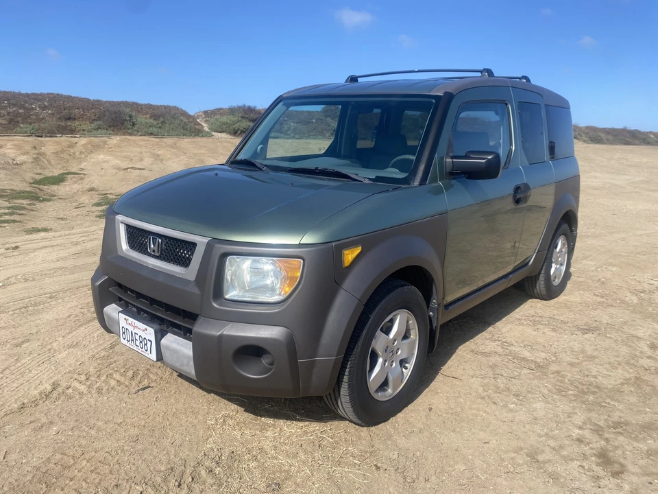 2004 Honda Element - Image 2 of 31