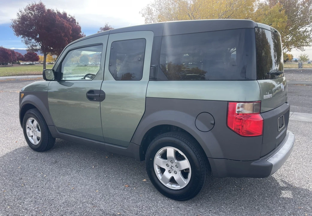 2004 Honda Element - Image 8 of 31