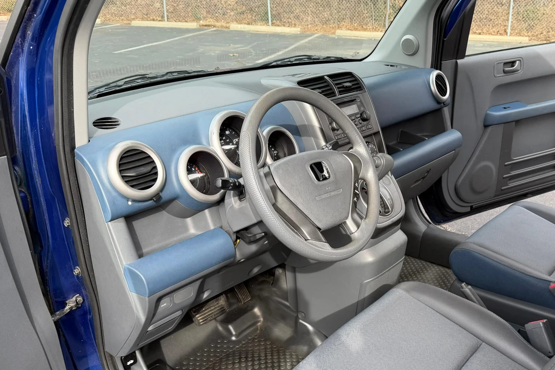 2004 Honda Element - Image 29 of 31