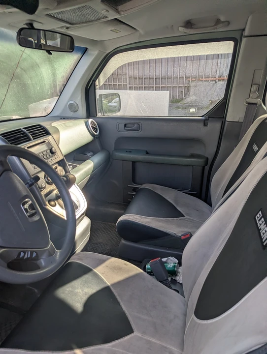 2004 Honda Element - Image 8 of 9