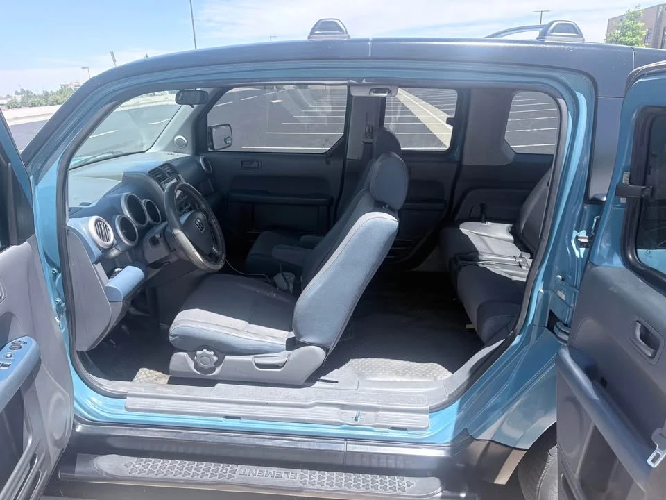 2004 Honda Element - Image 5 of 10