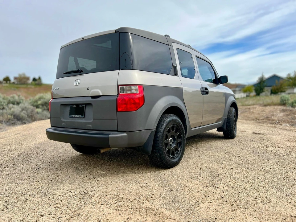 2004 Honda Element - Image 14 of 31