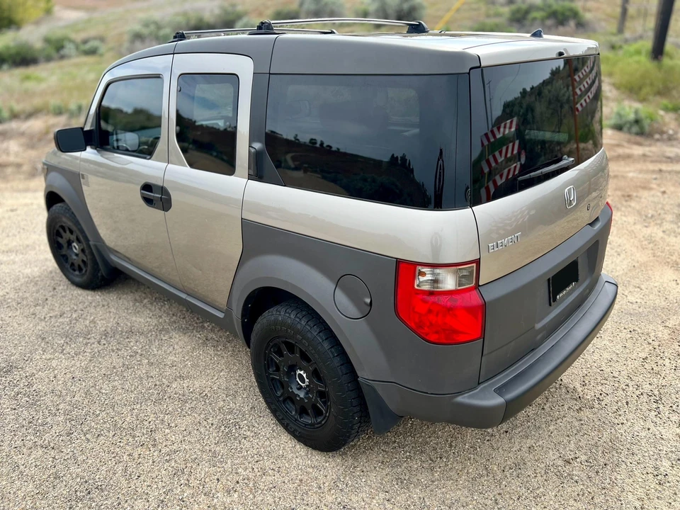 2004 Honda Element - Image 10 of 31