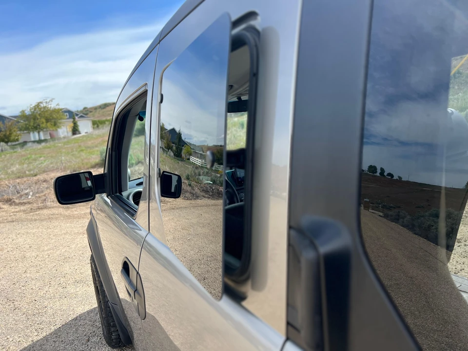 2004 Honda Element - Image 27 of 31