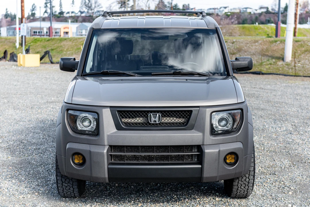 2004 Honda Element - Image 2 of 31
