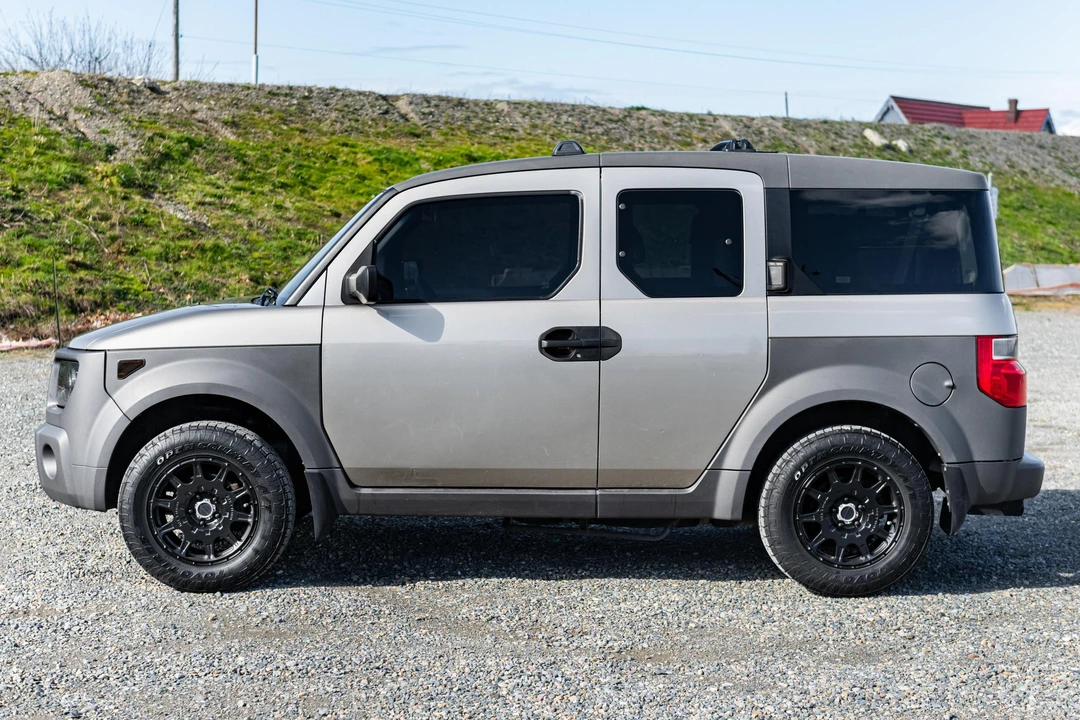2004 Honda Element - Image 3 of 31