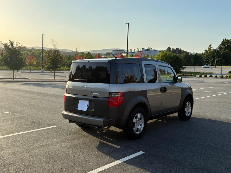 2004 Honda Element - Image 12 of 31