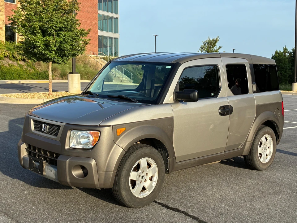 2004 Honda Element - Image 7 of 31