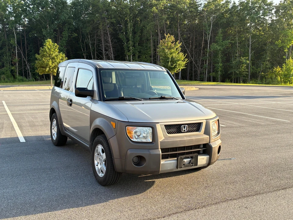 2004 Honda Element - Image 18 of 31