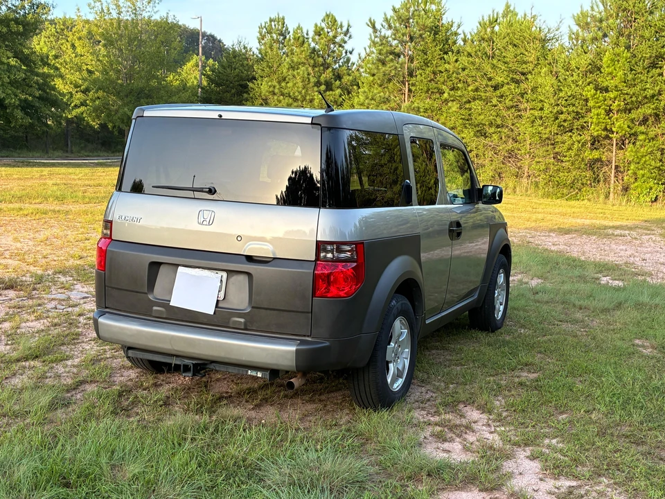 2004 Honda Element - Image 11 of 31