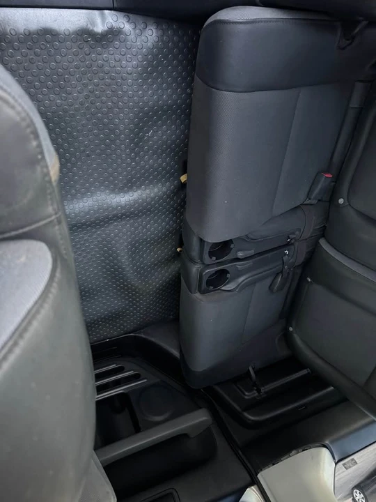 2004 Honda Element - Image 11 of 14