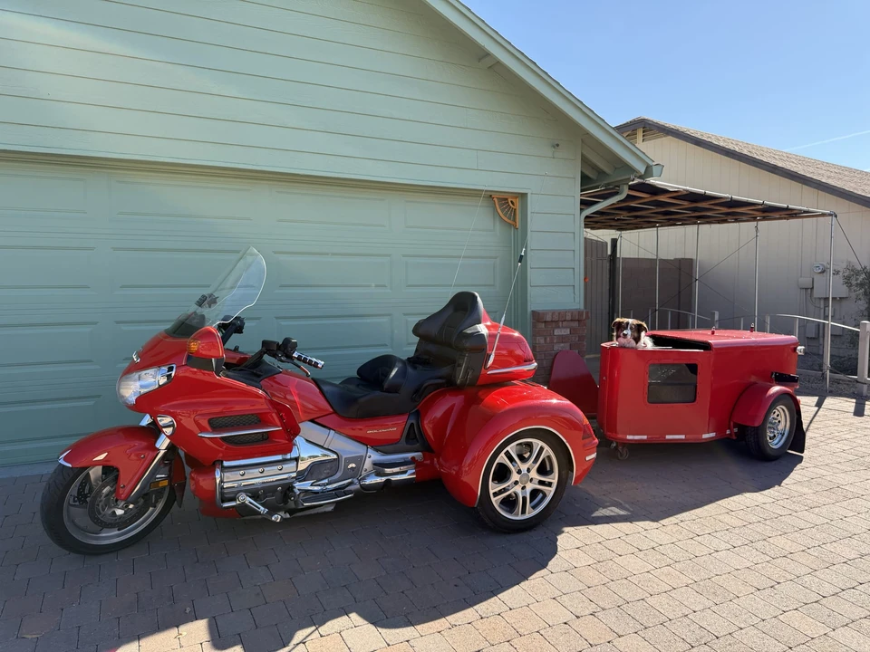 2004 Honda Gold Wing - Image 2 of 31
