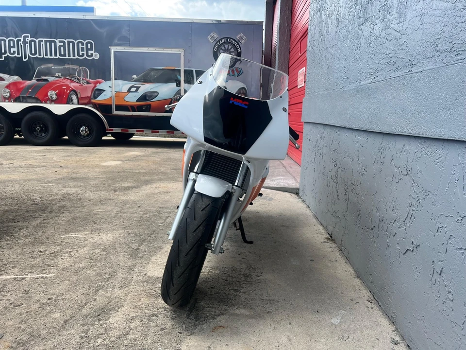 2004 Honda NSR - Image 2 of 31