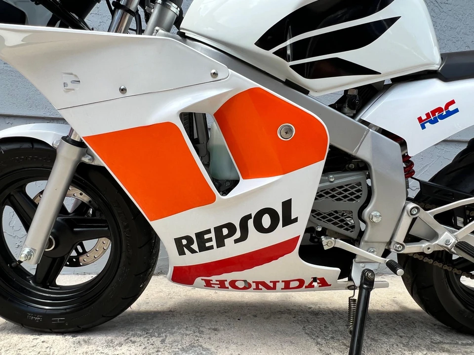 2004 Honda NSR - Image 30 of 31