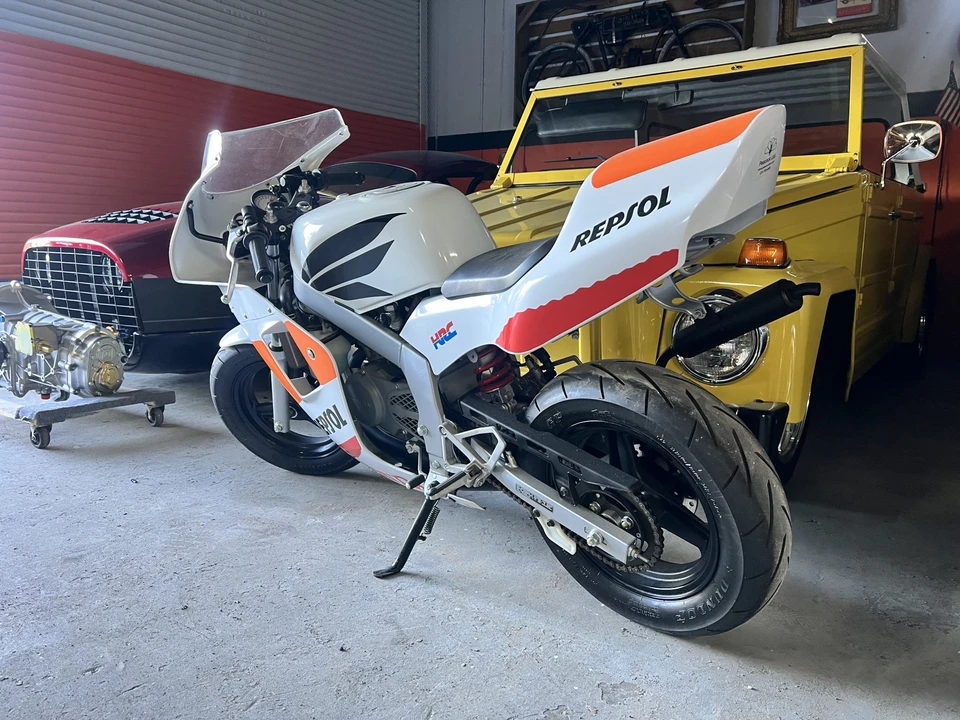 2004 Honda NSR - Image 24 of 31