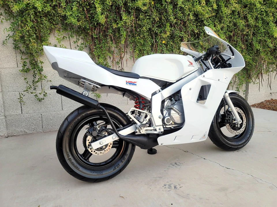 2004 Honda NSR - Image 8 of 31