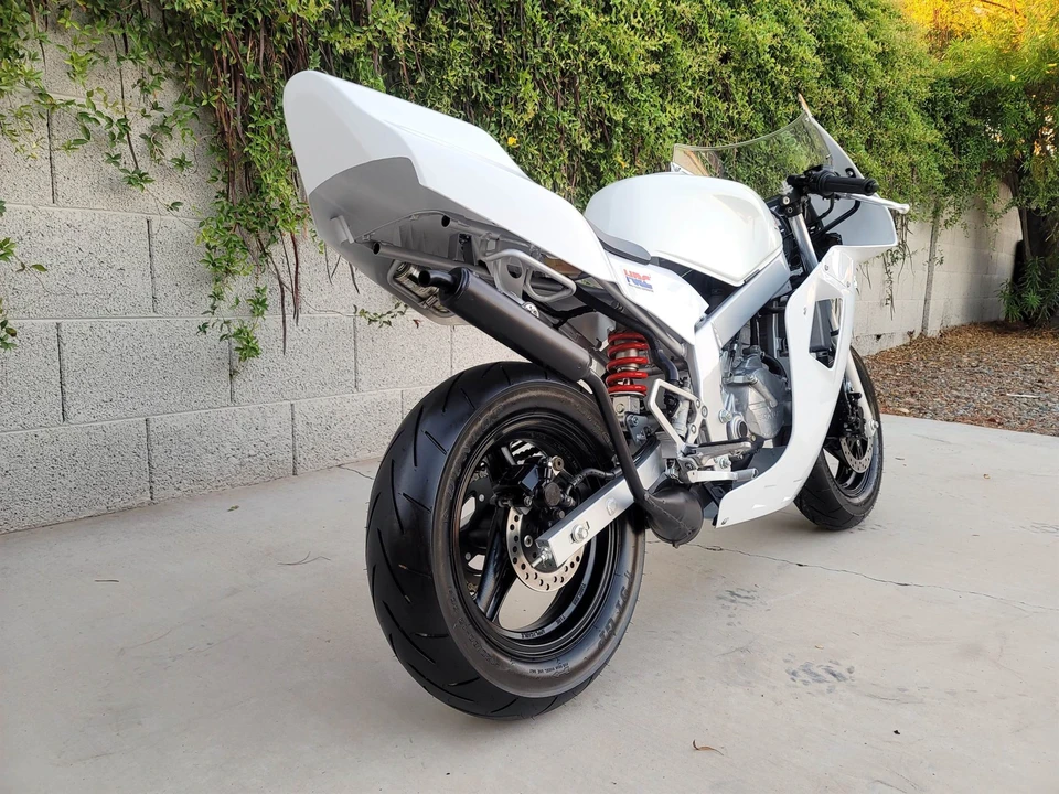 2004 Honda NSR - Image 11 of 31