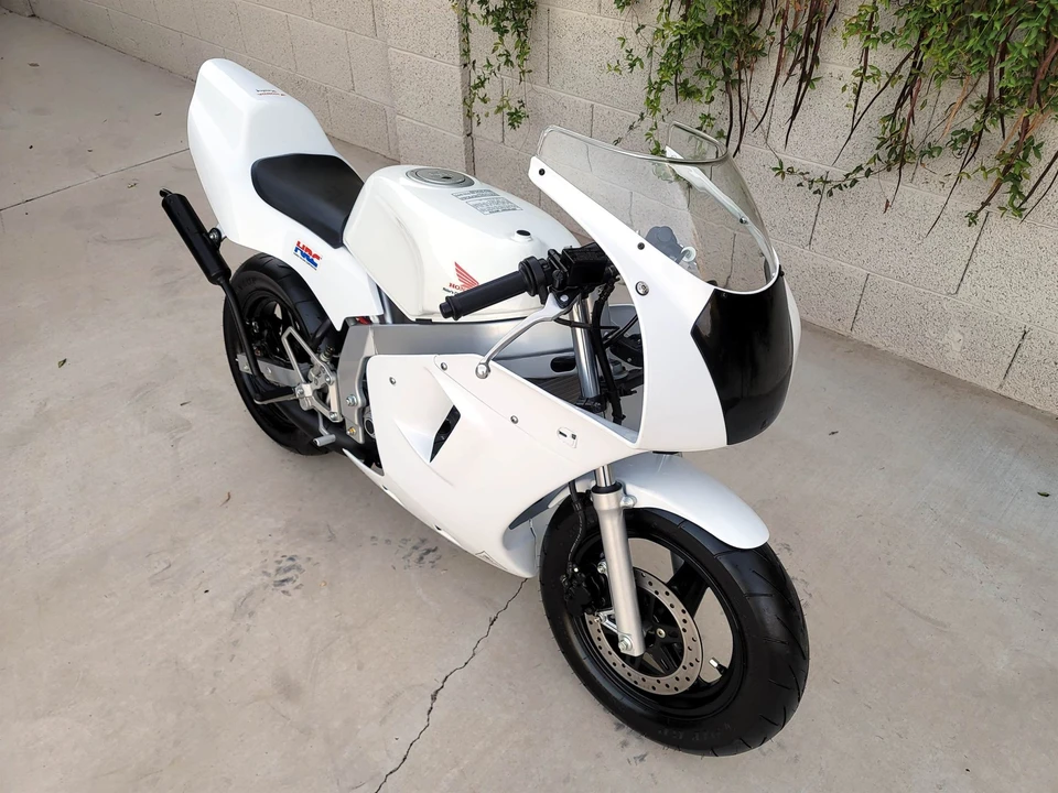 2004 Honda NSR - Image 5 of 31