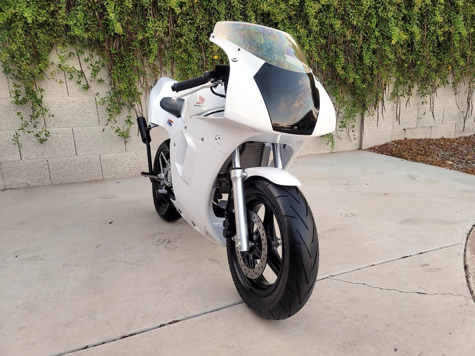 2004 Honda NSR - Image 4 of 31