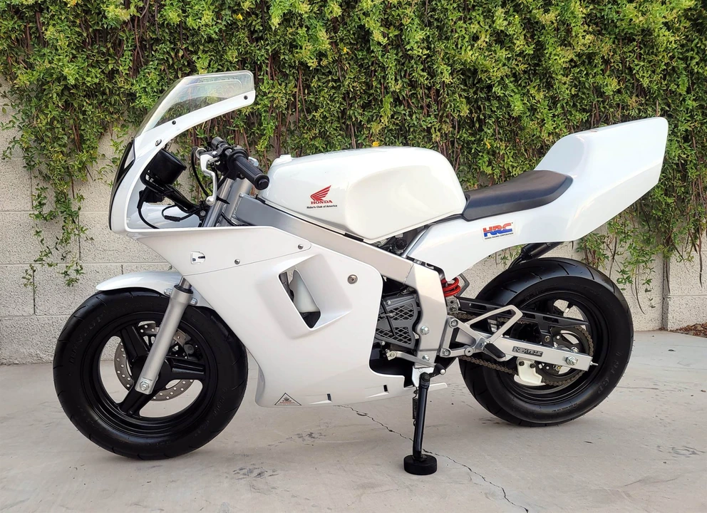 2004 Honda NSR - Image 13 of 31