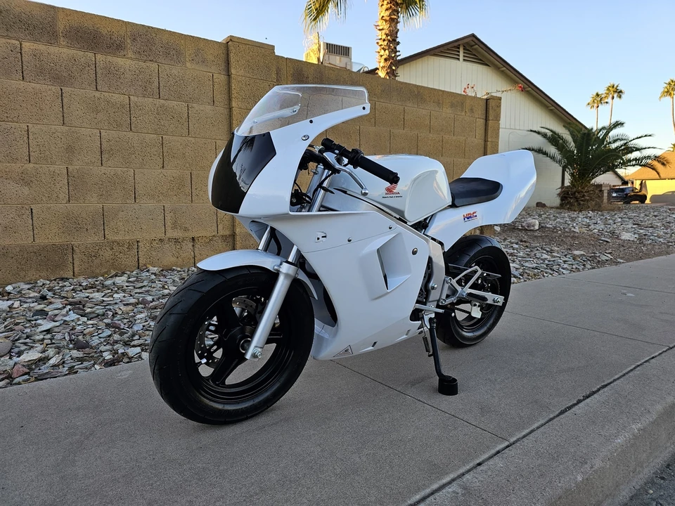 2004 Honda NSR - Image 4 of 31