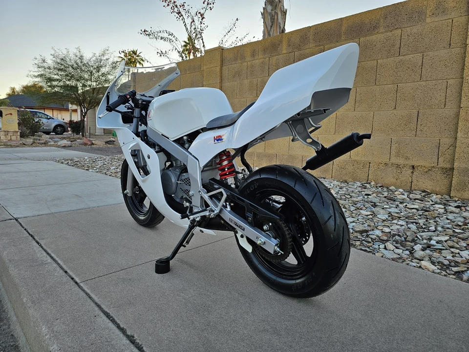2004 Honda NSR - Image 8 of 31