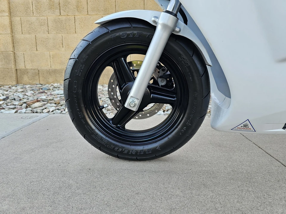 2004 Honda NSR - Image 18 of 31