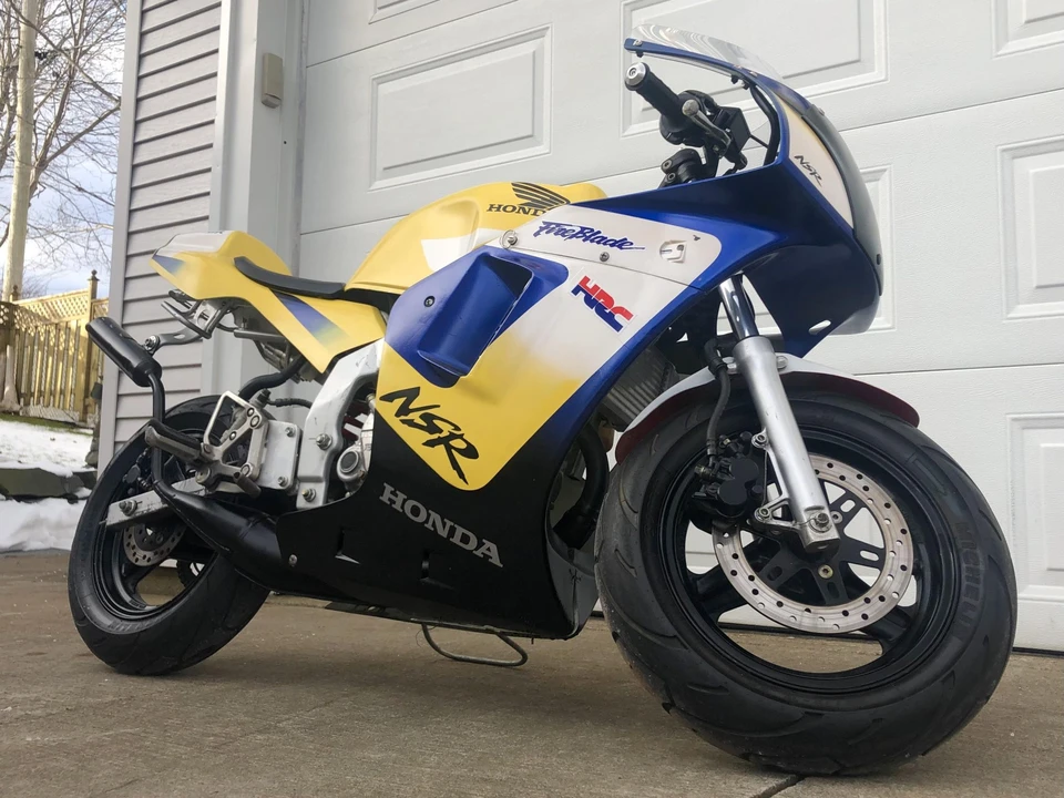 2004 Honda NSR - Image 9 of 31