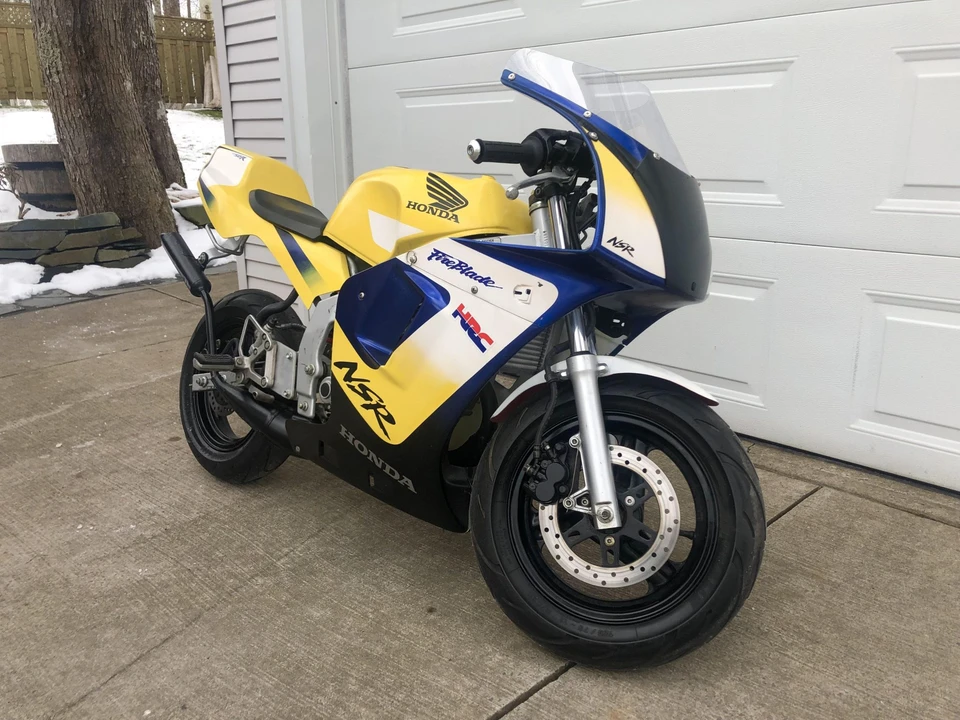 2004 Honda NSR - Image 11 of 31