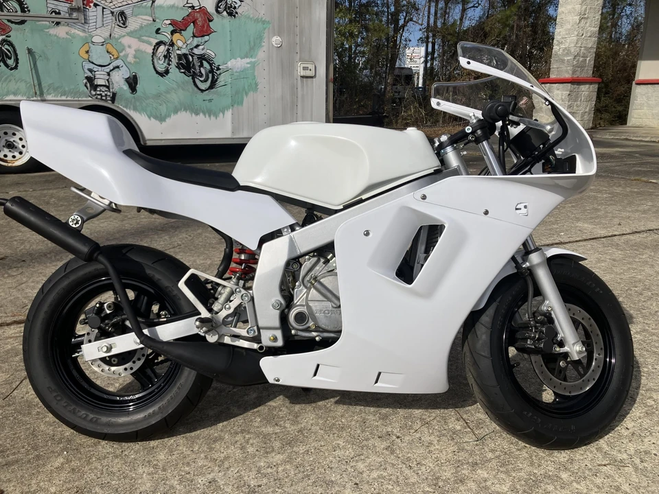 2004 Honda NSR - Image 4 of 31