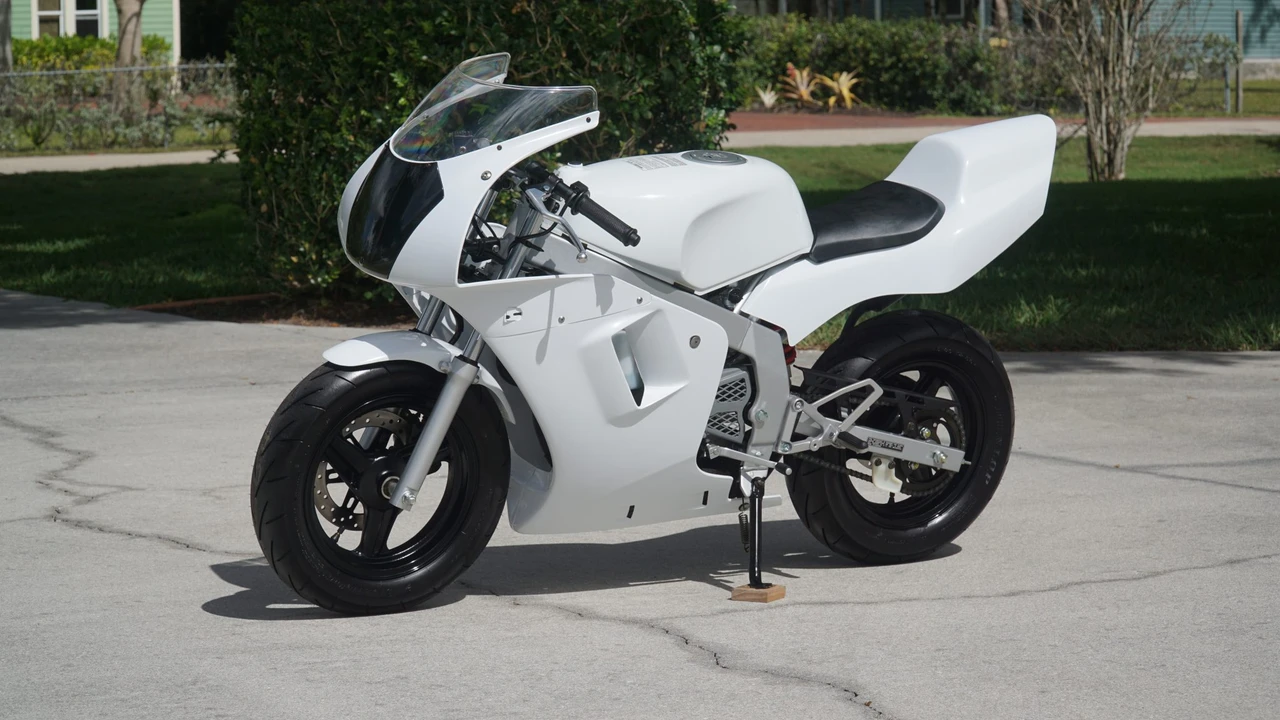 2004 Honda NSR - Image 14 of 31