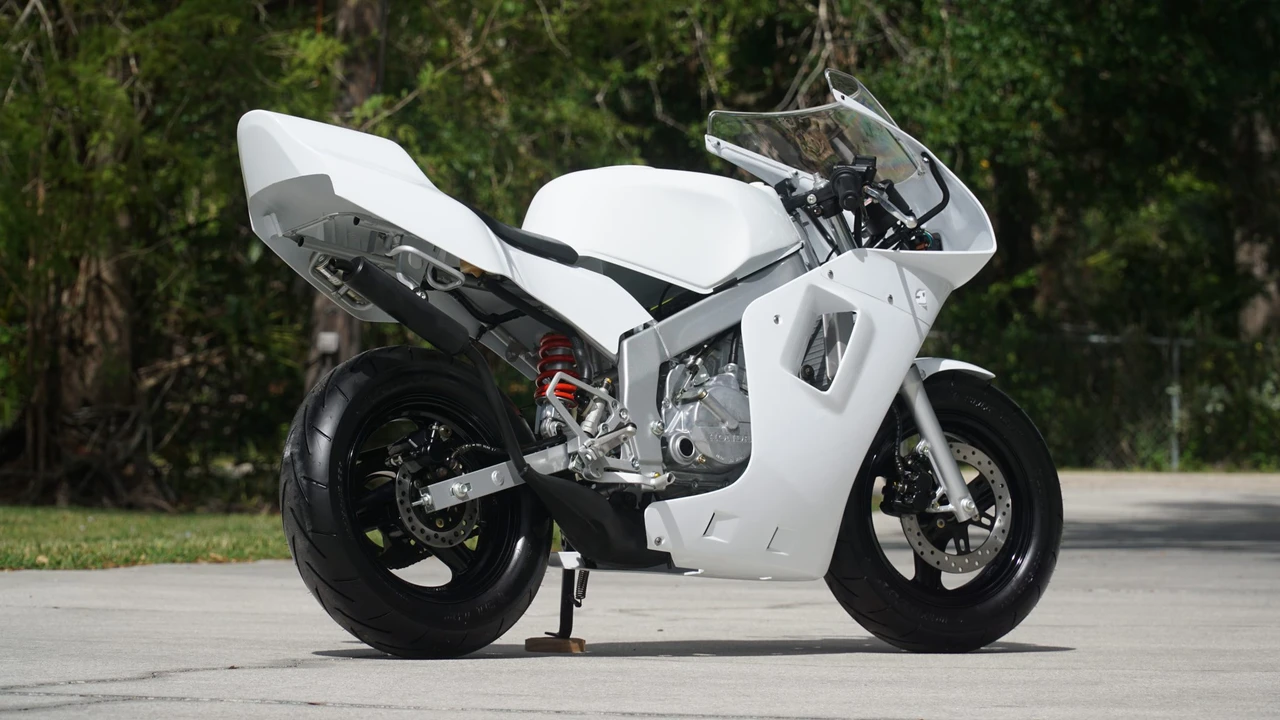 2004 Honda NSR - Image 8 of 31