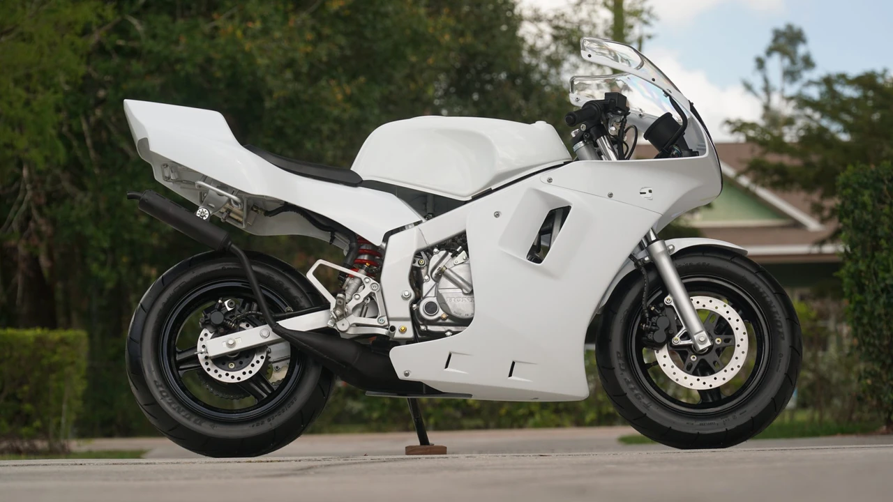 2004 Honda NSR - Image 6 of 31