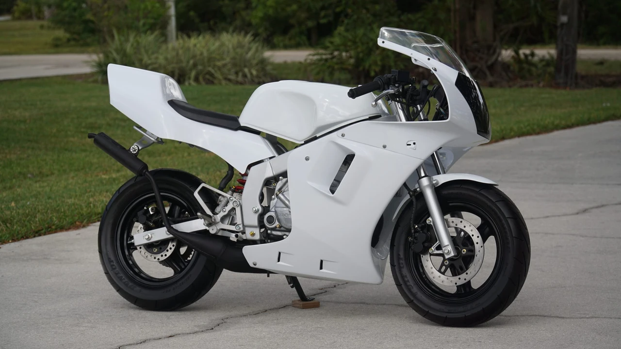 2004 Honda NSR - Image 4 of 31