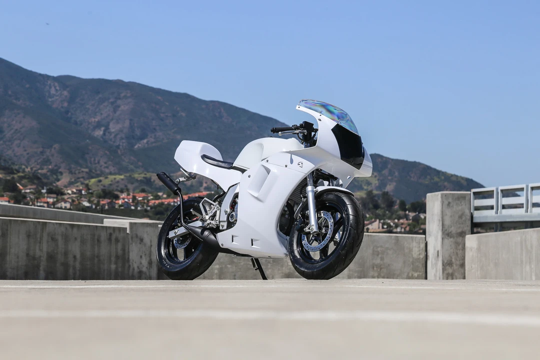 2004 Honda NSR - Image 2 of 31
