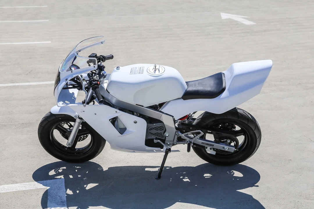 2004 Honda NSR - Image 27 of 31