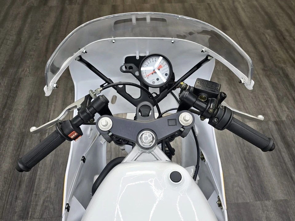 2004 Honda NSR - Image 6 of 31