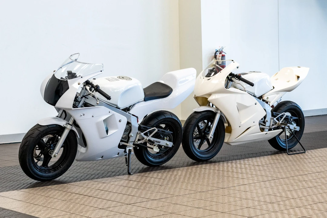 2004 Honda NSR - Image 2 of 31