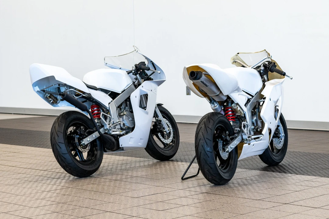 2004 Honda NSR - Image 10 of 31