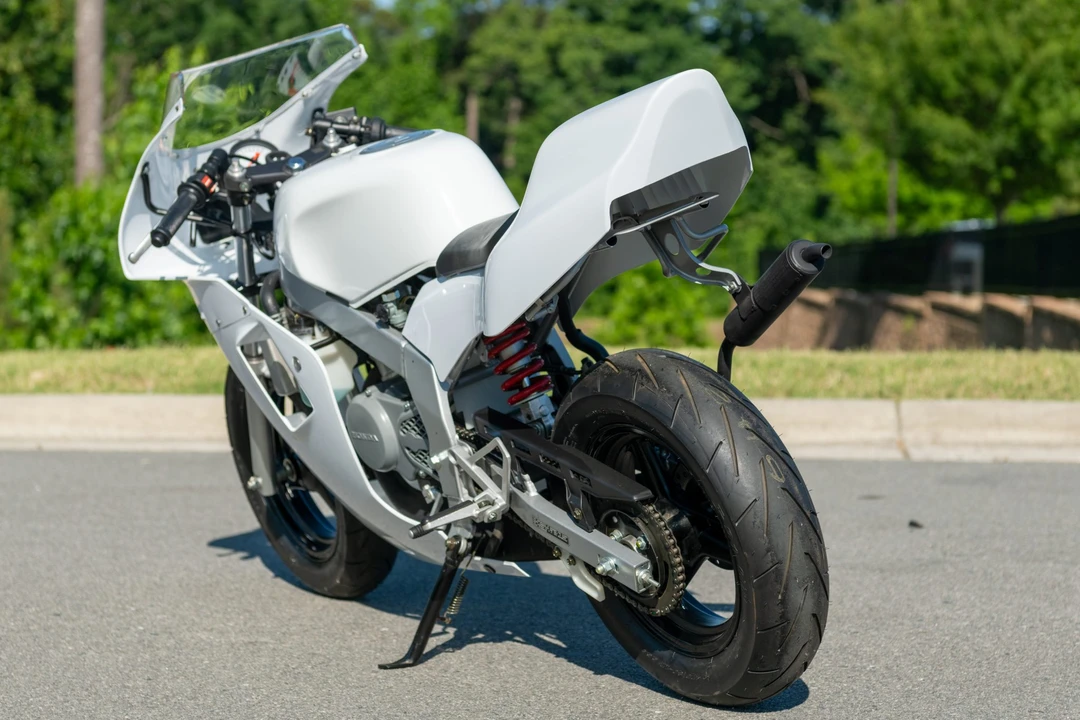 2004 Honda NSR - Image 19 of 31