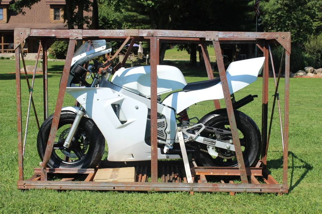 2004 Honda NSR - Image 2 of 31