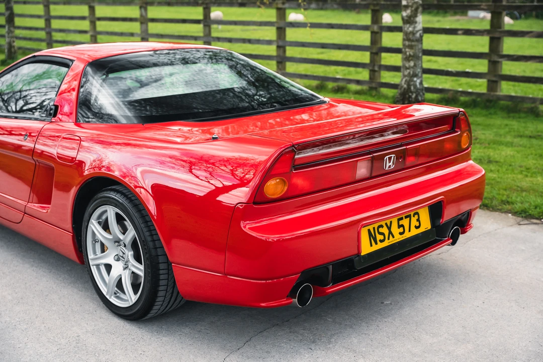 2004 Acura NSX - Image 27 of 31