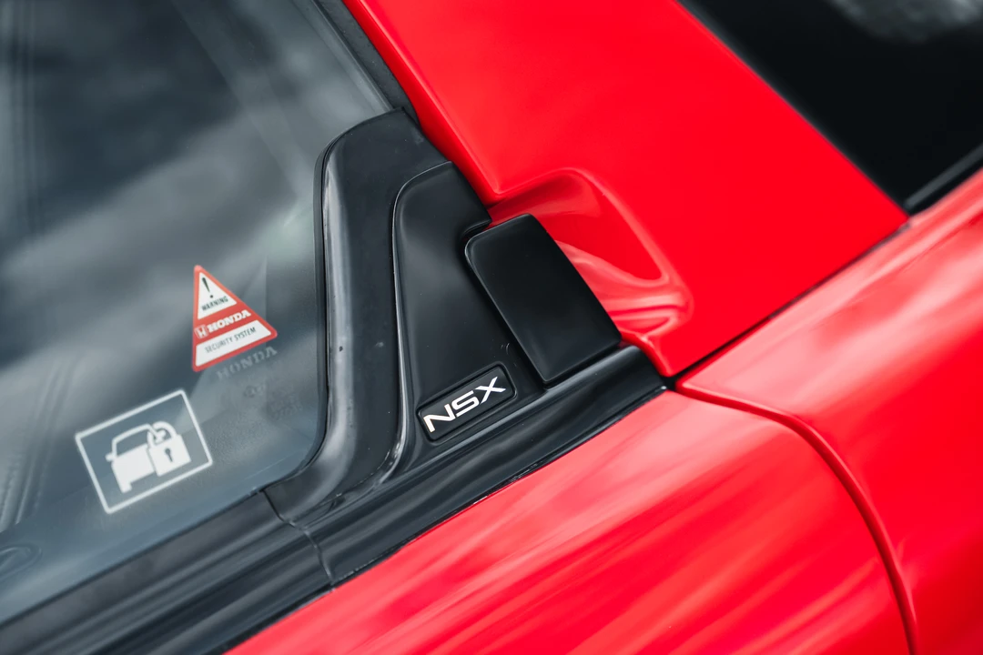2004 Acura NSX - Image 22 of 31