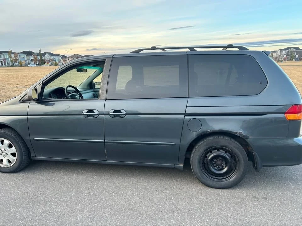 2004 Honda Odyssey - Image 6 of 8